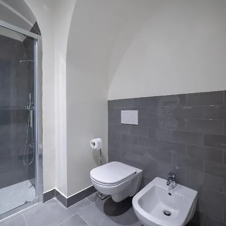 To.sta Bwithoutb Sharing Nel Centro Di Affittacamere