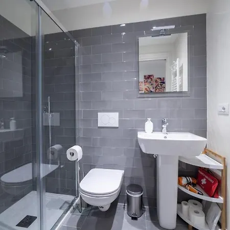 To.sta Bwithoutb Sharing Nel Centro Di Maison d'hôtes *