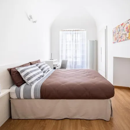 To.sta Bwithoutb Sharing Nel Centro Di Πανσιόν