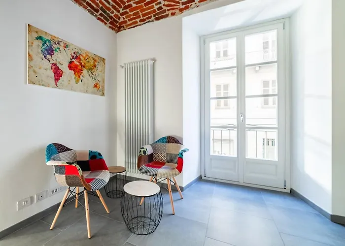 To.sta Bwithoutb Sharing Nel Centro Di Turin